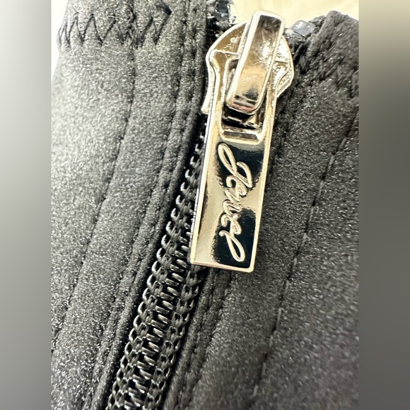 Jewel Badgley Mischka Sondra Open Heel Pointy Toe Booties.  EUC! - Picture 8 of 11